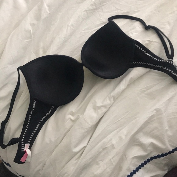 Victoria secret Bikini top - Picture 2 of 2